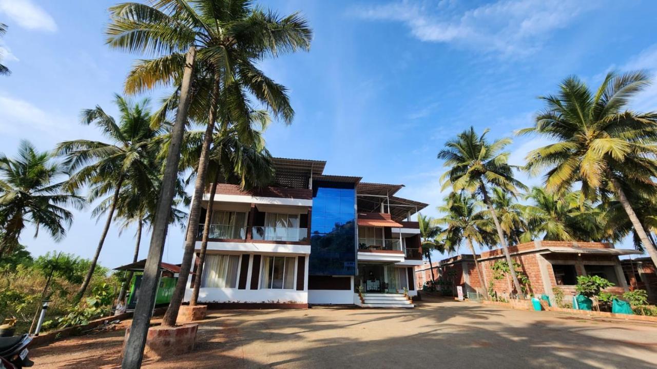 Coastal Bay Beach Resort Harnai 외부 사진